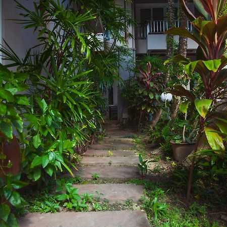 Thanthip Beach Resort Patong Exterior foto