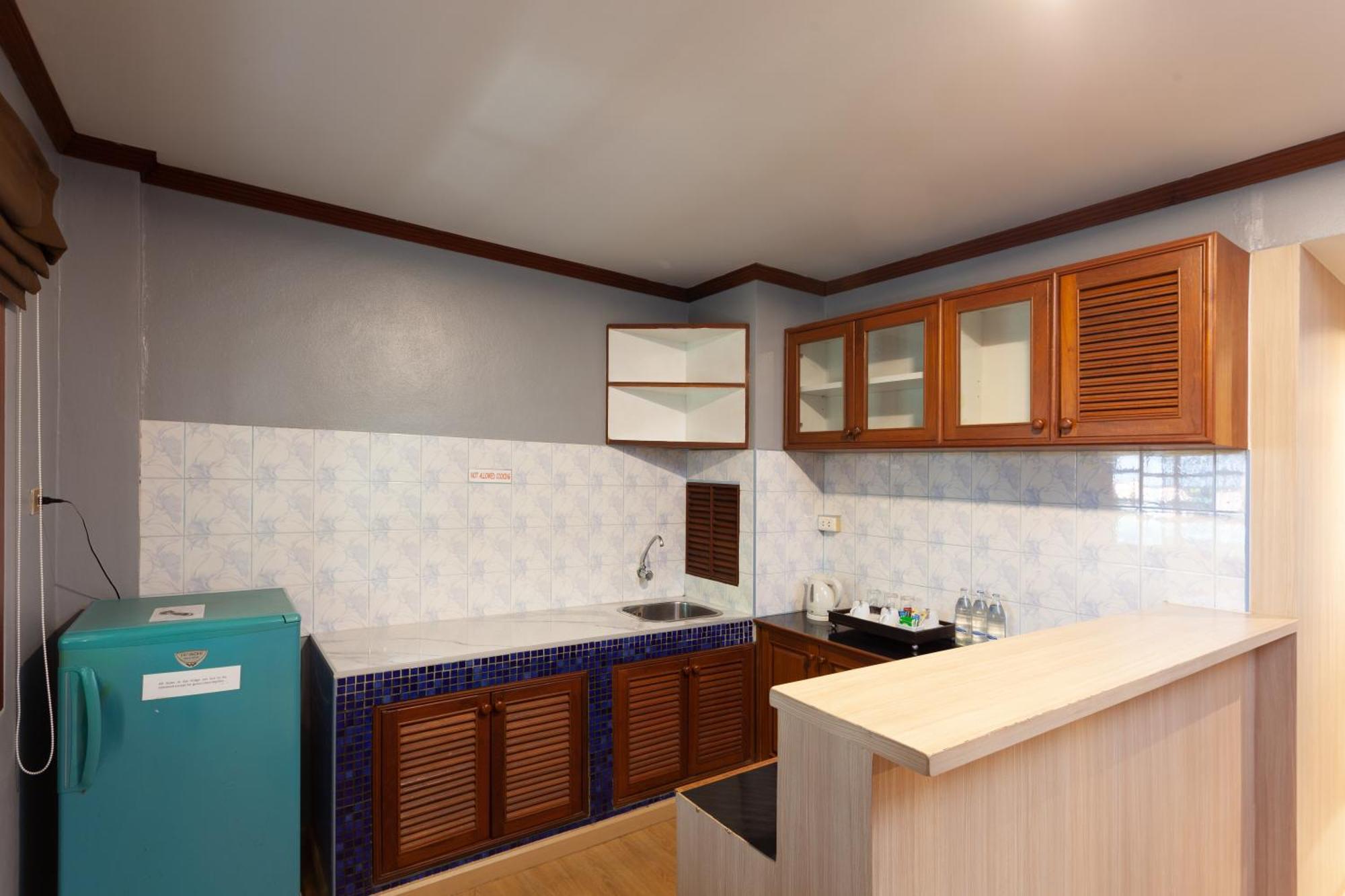 Thanthip Beach Resort Patong Zimmer foto
