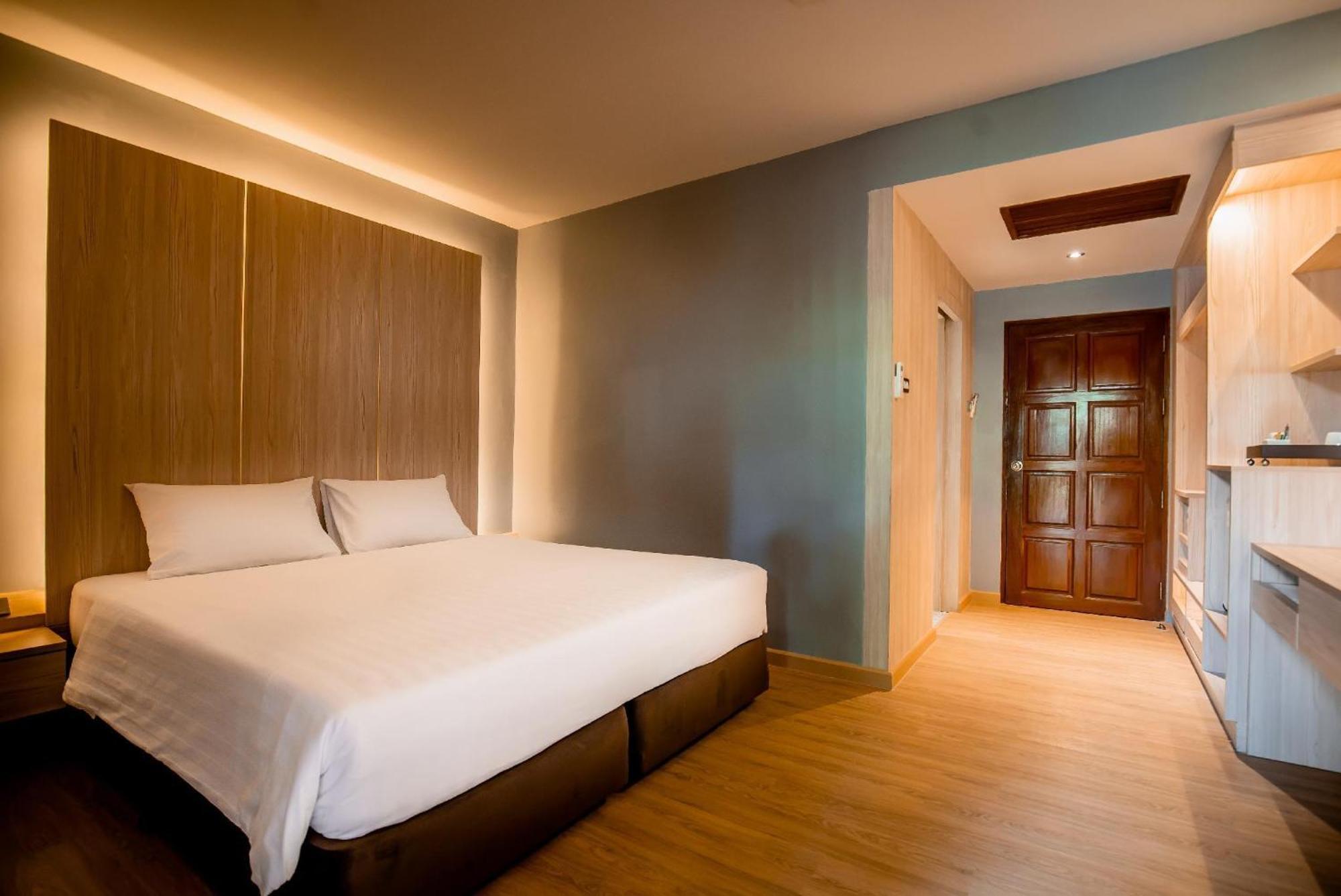Thanthip Beach Resort Patong Zimmer foto