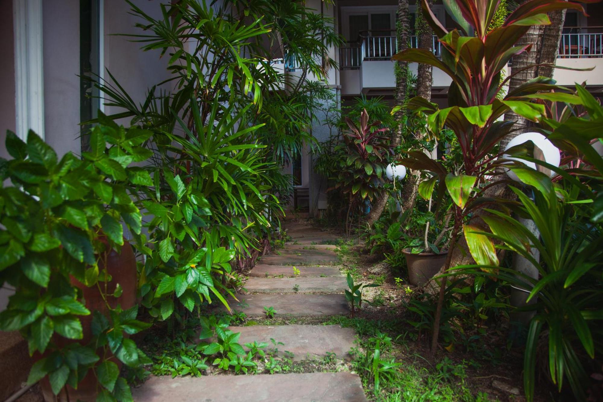 Thanthip Beach Resort Patong Exterior foto